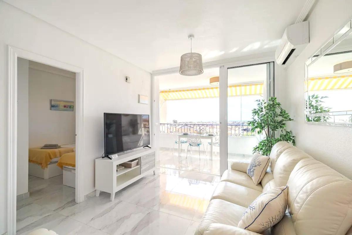 Penthouse Bellavista With Sea Views Apartment ตอร์เรเวียคา ภายนอก รูปภาพ