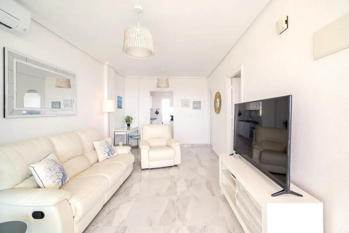 Penthouse Bellavista With Sea Views Apartment ตอร์เรเวียคา ภายนอก รูปภาพ