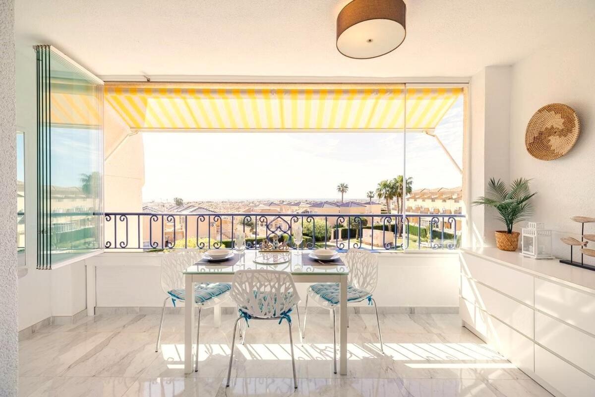 Penthouse Bellavista With Sea Views Apartment ตอร์เรเวียคา ภายนอก รูปภาพ