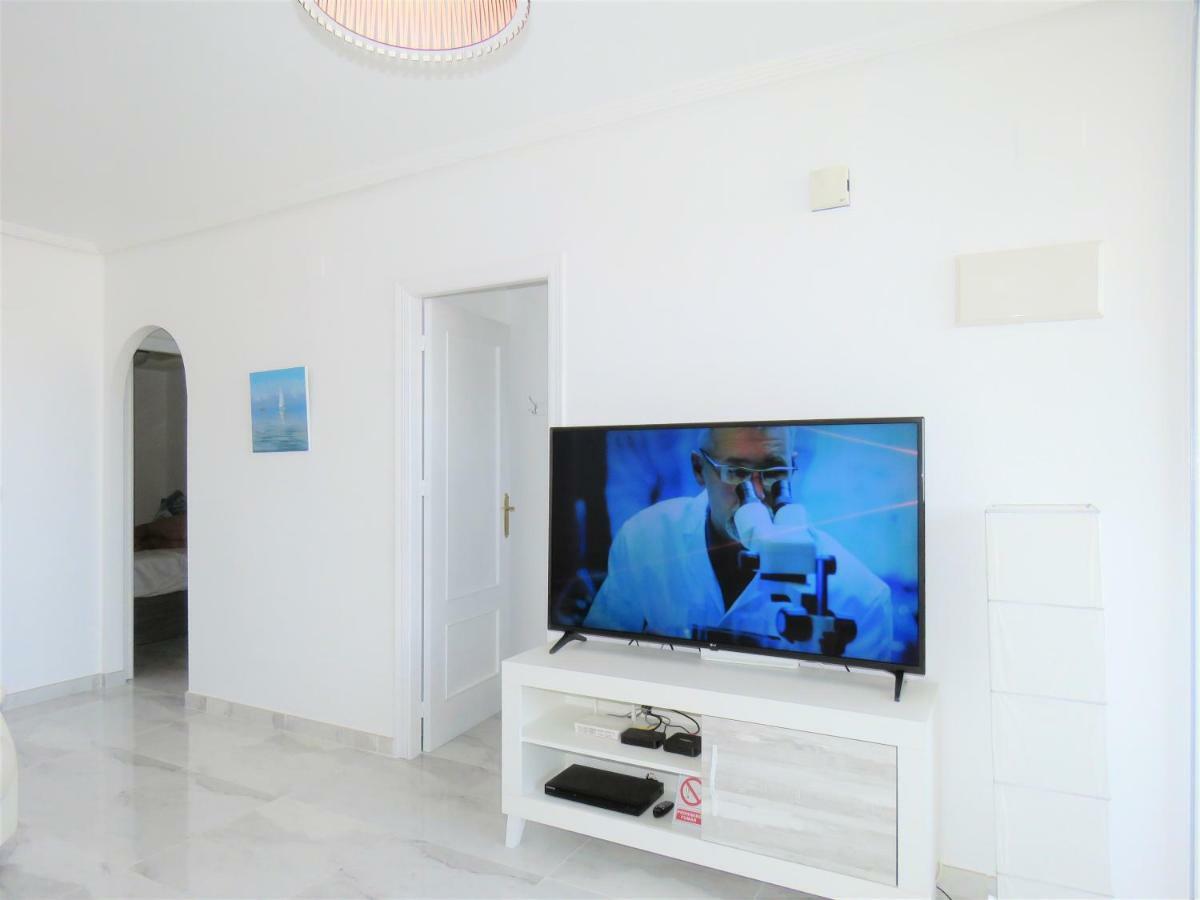 Penthouse Bellavista With Sea Views Apartment ตอร์เรเวียคา ภายนอก รูปภาพ